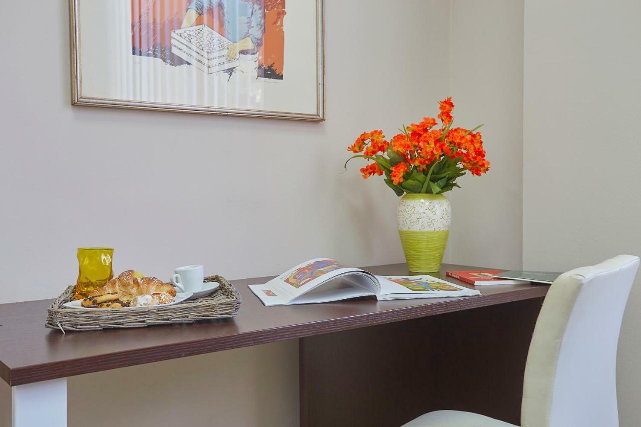 Sturzo 44 Bed & Breakfast Palermo Exterior photo